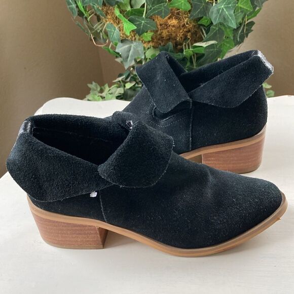 Steve Madden Black Suede Booties Size 7M Flaw - Picture 12 of 14